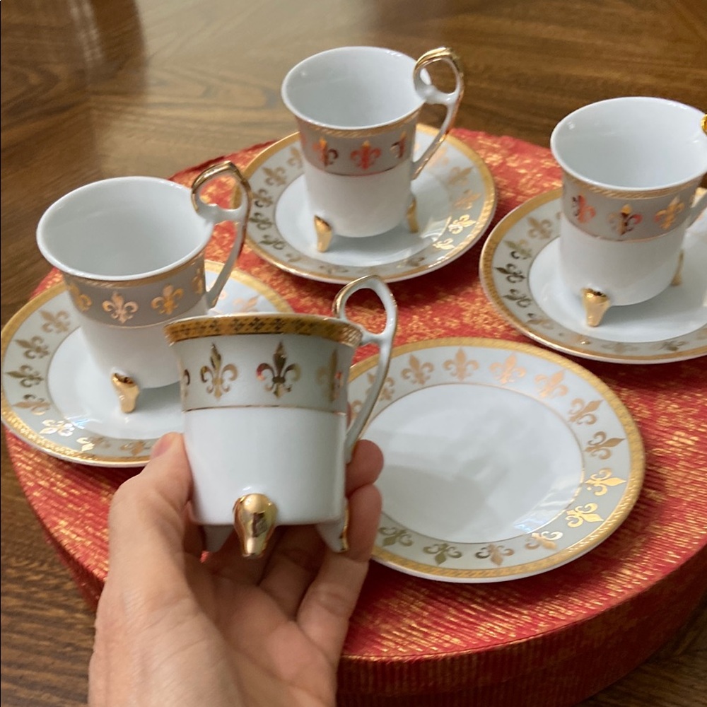 Italian Design Ceramics Demitasse Set with Gold Accents